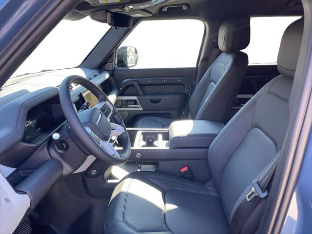 2024 Land Rover Defender 110 P500 SE