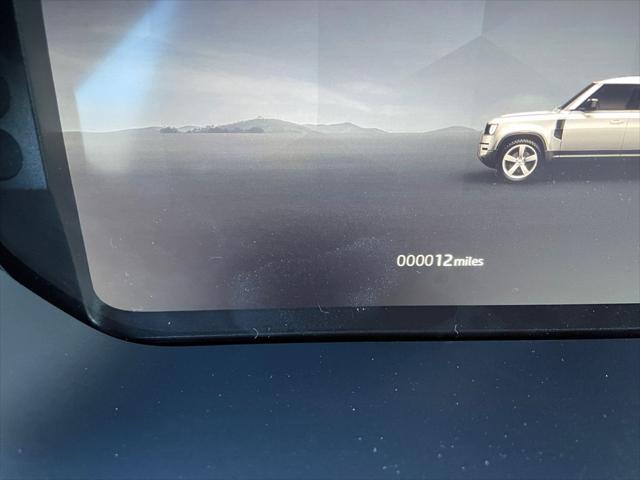 2024 Land Rover Defender 110 P500 SE