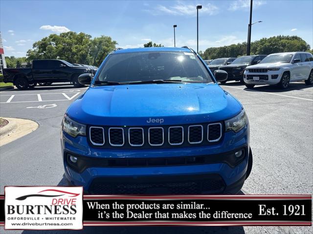 2024 Jeep Compass COMPASS LATITUDE 4X4