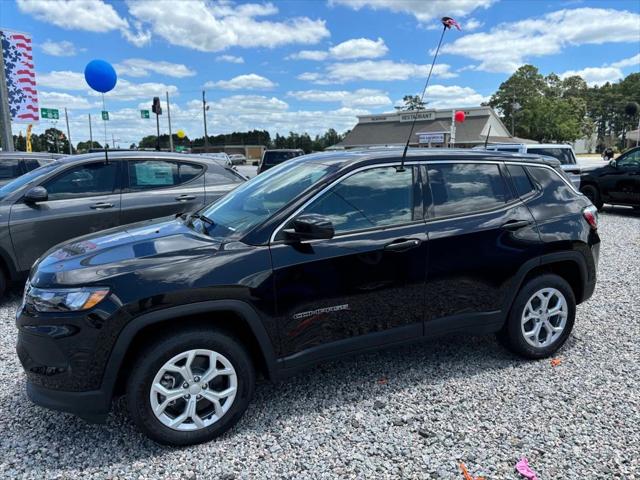 2024 Jeep Compass COMPASS SPORT 4X4
