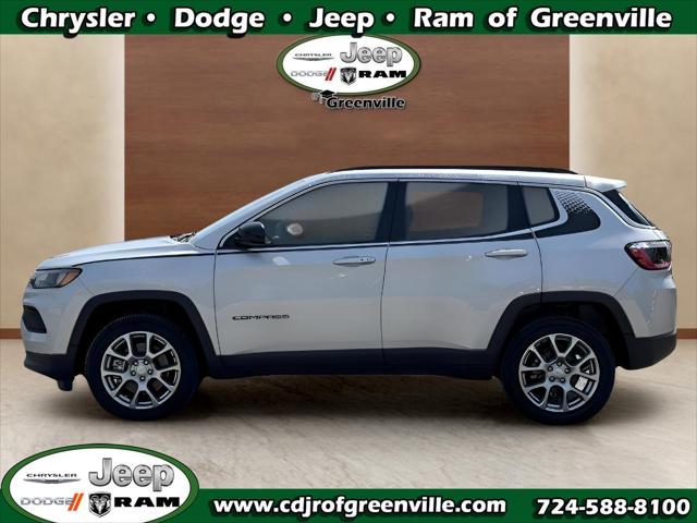 2024 Jeep Compass COMPASS LATITUDE LUX 4X4