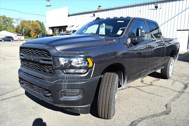 2024 RAM Ram 3500 RAM 3500 TRADESMAN CREW CAB 4X4 64 BOX