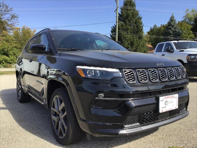 2024 Jeep Compass COMPASS LIMITED 4X4