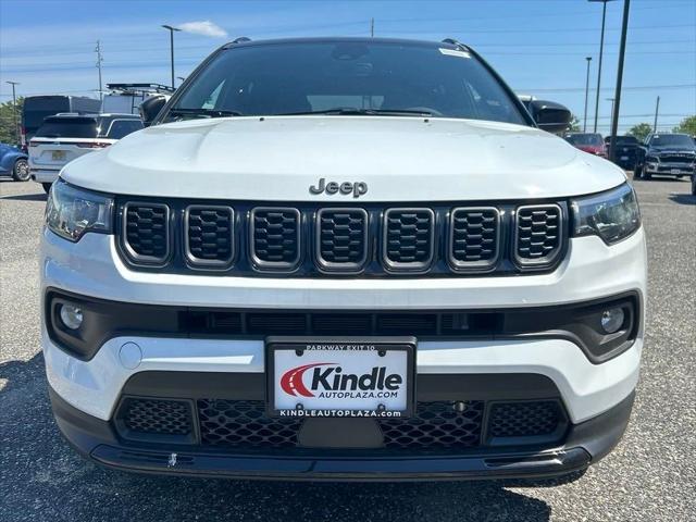 2024 Jeep Compass COMPASS LATITUDE 4X4