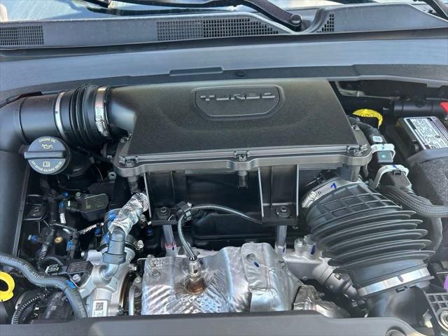 2024 Jeep Compass COMPASS LATITUDE LUX 4X4