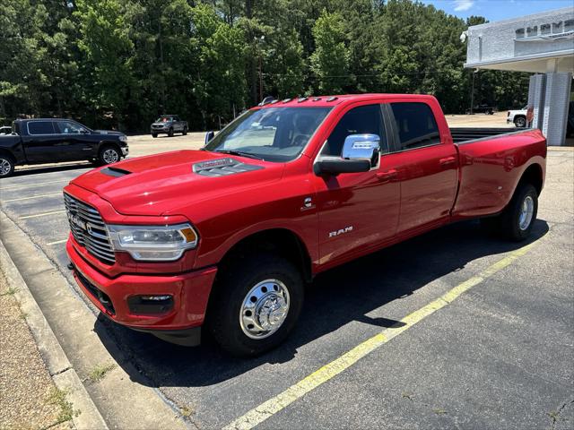 2024 RAM Ram 3500 RAM 3500 LARAMIE CREW CAB 4X4 8 BOX