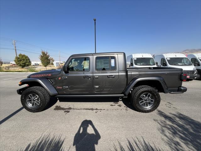 2024 Jeep Gladiator GLADIATOR MOJAVE X 4X4