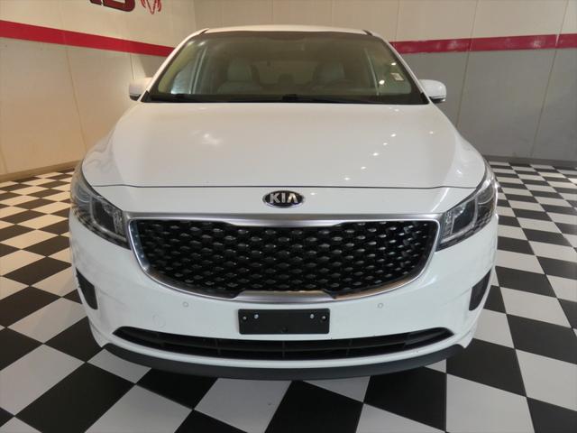 2017 Kia Sedona LX