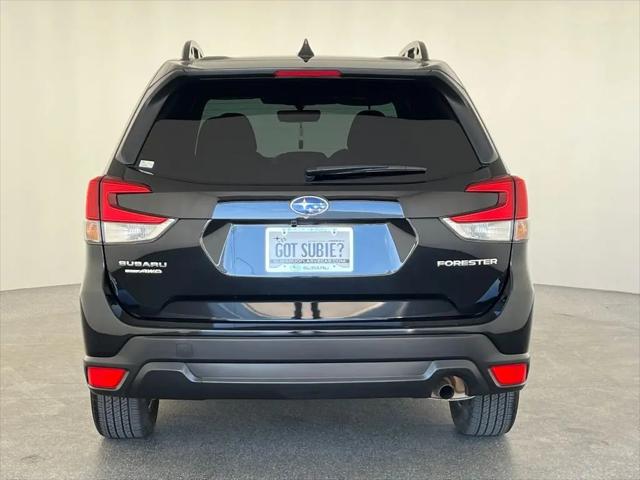 2024 Subaru Forester Premium