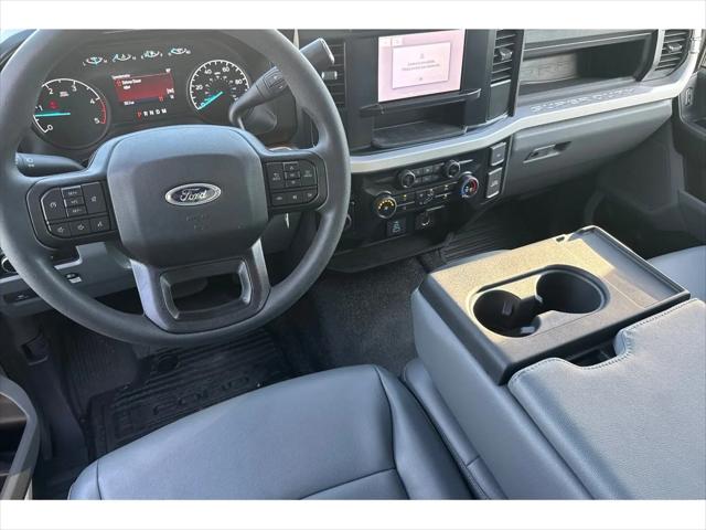 2024 Ford 600 XL