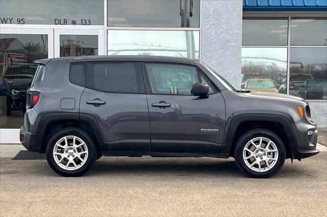 2023 Jeep Renegade Latitude 4x4 2023 Jeep Renegade Latitude 4x4