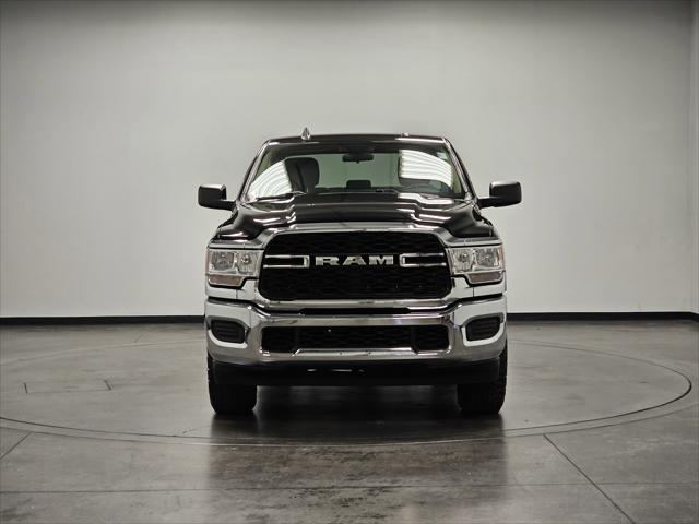 2019 RAM 2500 Tradesman Crew Cab 4x4 64 Box