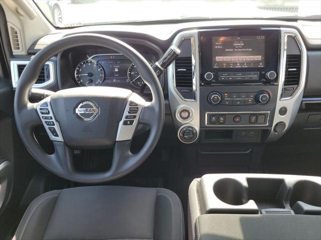 2021 Nissan Titan Crew Cab SV 4x4