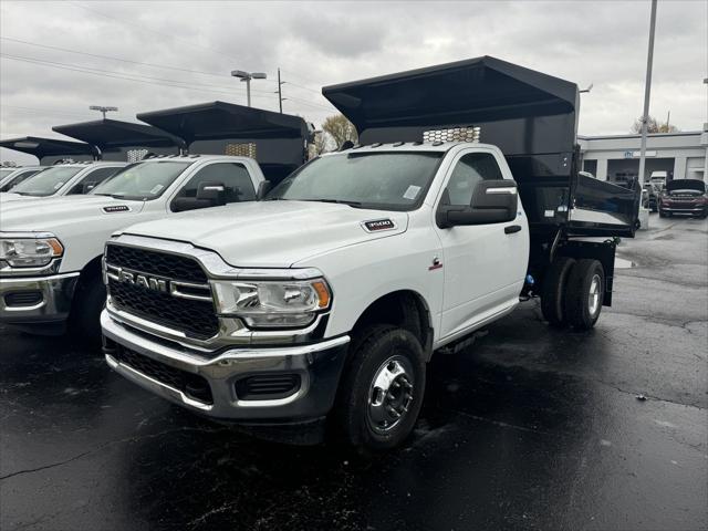 2024 RAM Ram 3500 Chassis Cab RAM 3500 TRADESMAN CHASSIS REGULAR CAB 4X4 60 CA 2024 RAM Ram 3500 Chassis Cab RAM 3500 TRADESMAN CHASSIS REGULAR CAB 4X4 60 CA
