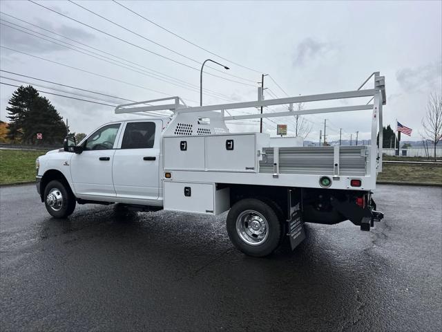 2024 RAM Ram 3500 Chassis Cab RAM 3500 TRADESMAN CREW CAB CHASSIS 4X4 60 CA