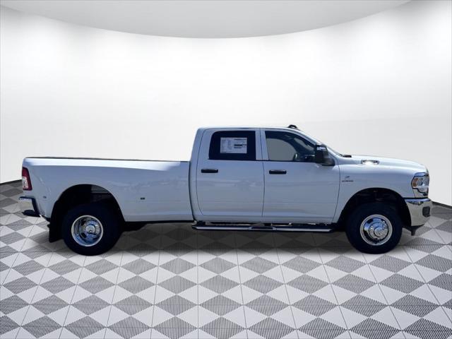 2024 RAM Ram 3500 RAM 3500 TRADESMAN CREW CAB 4X4 8 BOX