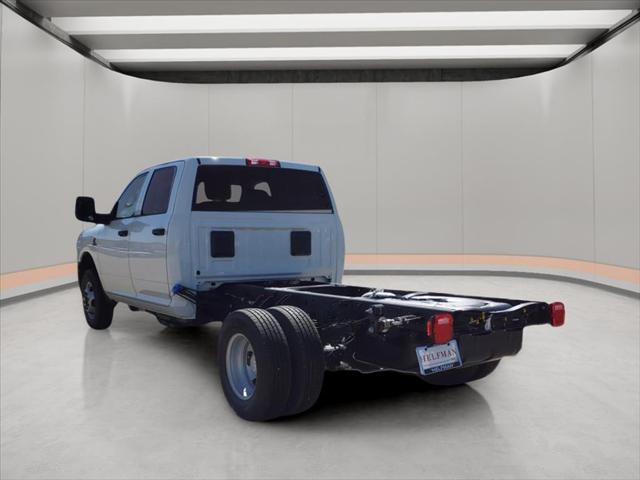 2024 RAM Ram 3500 Chassis Cab RAM 3500 TRADESMAN CREW CAB CHASSIS 4X4 60 CA