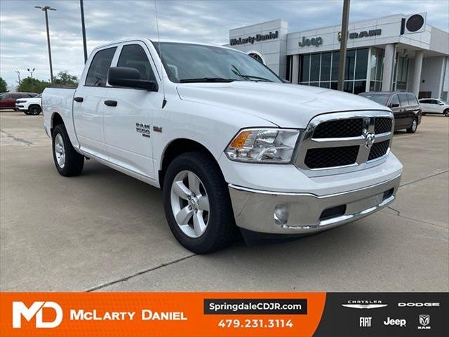 2024 RAM Ram 1500 Classic RAM 1500 CLASSIC TRADESMAN CREW CAB 4X4 57 BOX
