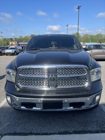 2018 RAM 1500 Laramie Crew Cab 4x4 57 Box