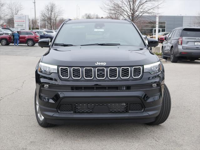 2024 Jeep Compass COMPASS LATITUDE LUX 4X4