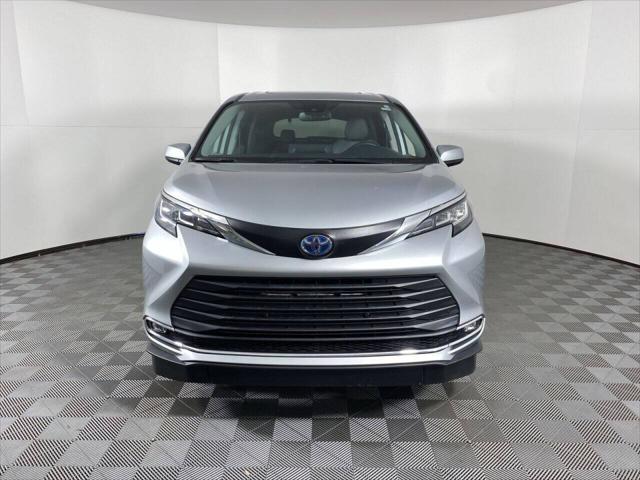 2021 Toyota Sienna XLE