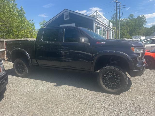 2023 Chevrolet Silverado 1500 4WD Crew Cab Short Bed RST