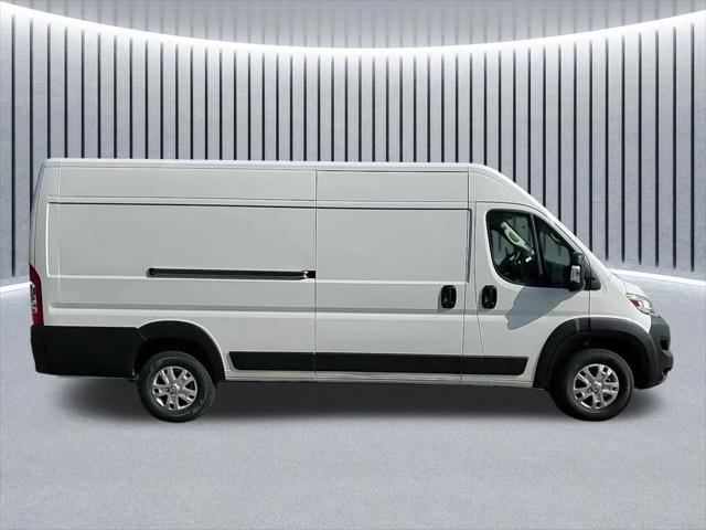 2024 Ram ProMaster Cargo Van SLT+ High Roof 159" WB EXT