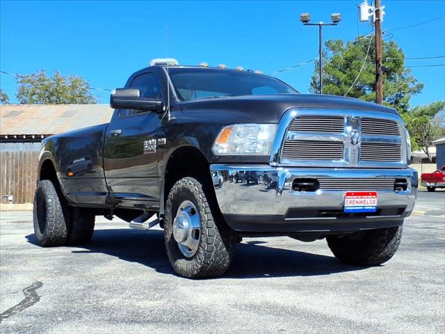 2017 RAM 3500 Tradesman Regular Cab 4x4 8 Box