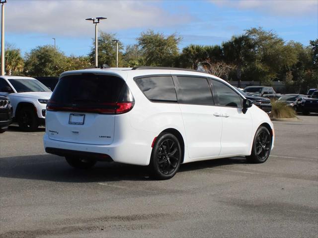 2024 Chrysler Pacifica PACIFICA LIMITED