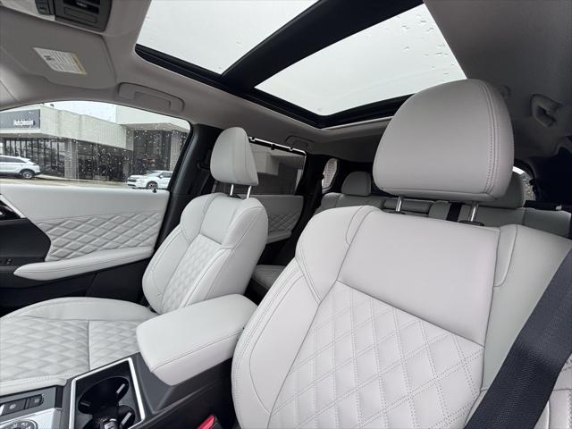 2024 Mitsubishi Outlander PHEV SEL Platinum Edition