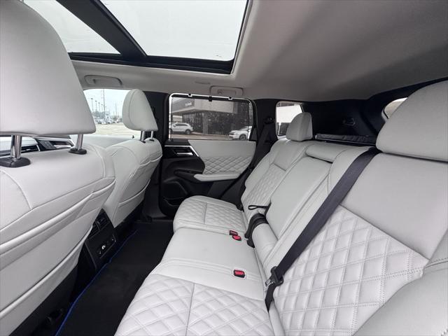 2024 Mitsubishi Outlander PHEV SEL Platinum Edition