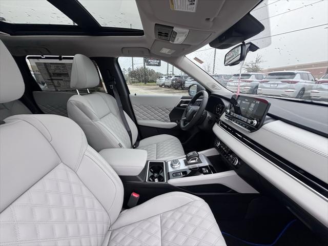 2024 Mitsubishi Outlander PHEV SEL Platinum Edition