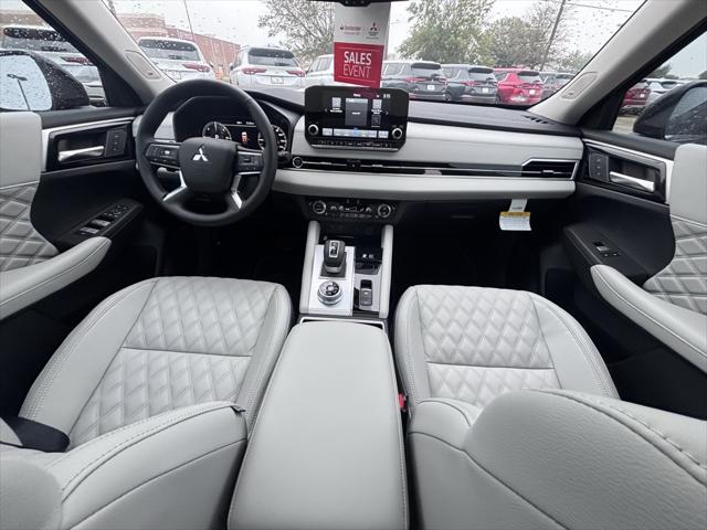 2024 Mitsubishi Outlander PHEV SEL Platinum Edition