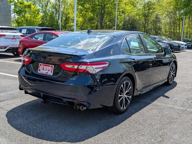 2020 Toyota Camry SE