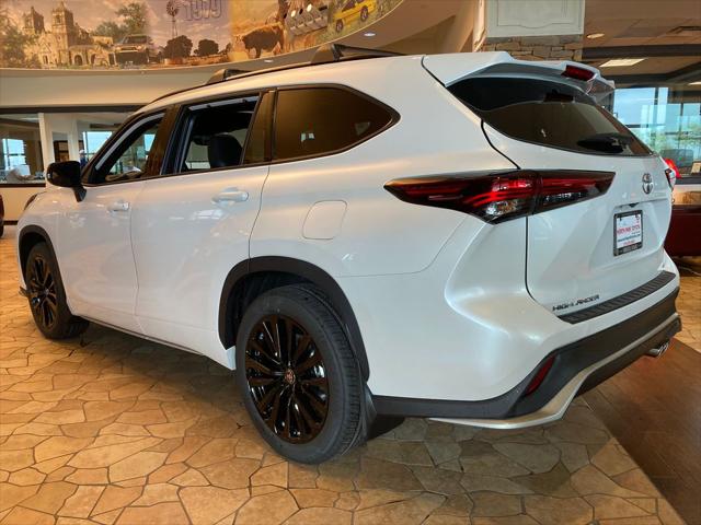 2024 Toyota Highlander XSE