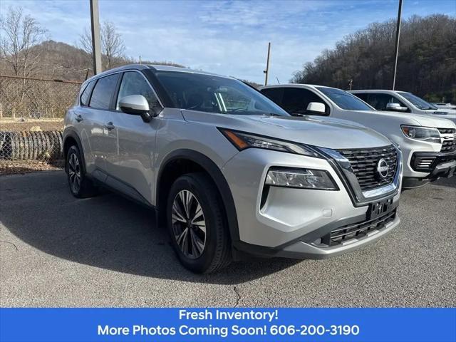 2022 Nissan Rogue SV Intelligent AWD
