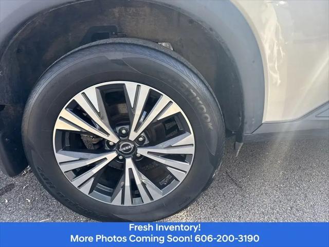 2022 Nissan Rogue SV Intelligent AWD