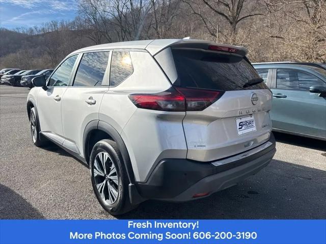 2022 Nissan Rogue SV Intelligent AWD