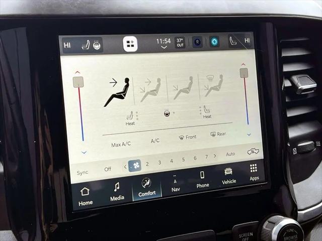 2022 Ram 1500 Big Horn Crew Cab 4x4 5'7" Box