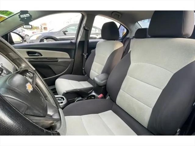 2014 Chevrolet Cruze LS Auto