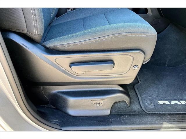 2021 Ram 1500 Big Horn Crew Cab 4x4 57 Box