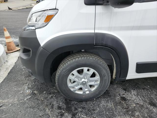 2024 Ram ProMaster Cargo Van SLT High Roof 159" WB EXT