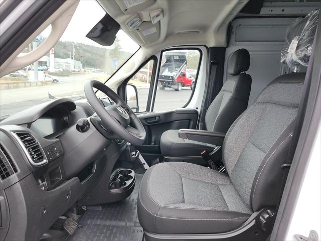 2024 Ram ProMaster Cargo Van SLT High Roof 159" WB EXT