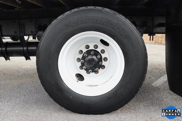 2019 Freightliner M2 106