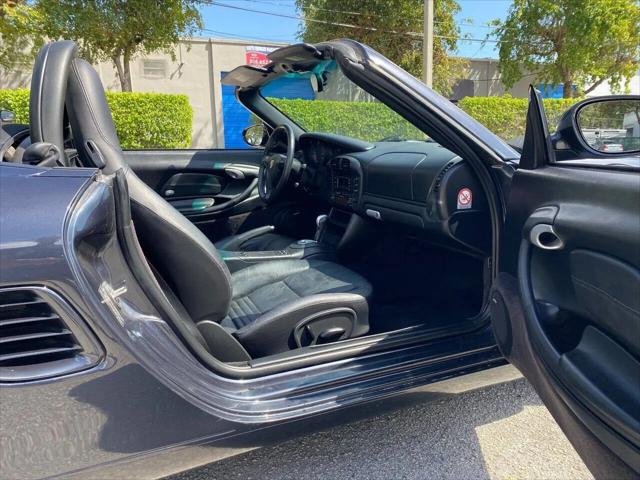 2004 Porsche Boxster Standard