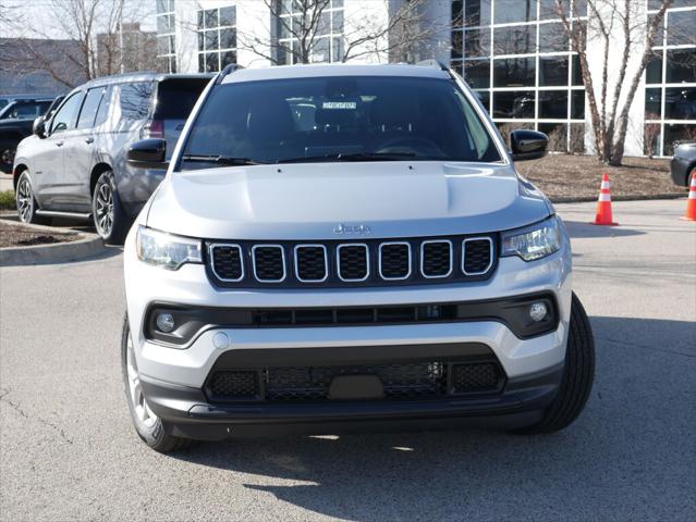 2024 Jeep Compass COMPASS LATITUDE 4X4