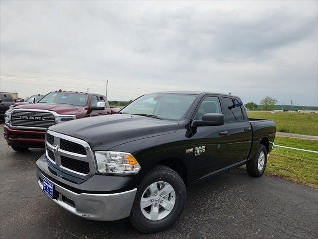 2024 RAM Ram 1500 Classic RAM 1500 CLASSIC TRADESMAN CREW CAB 4X2 57 BOX