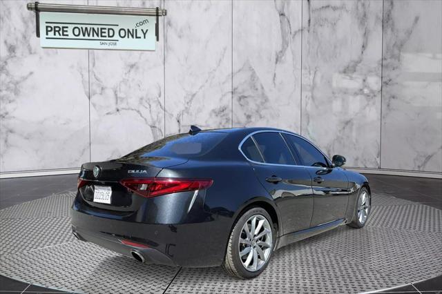 2017 Alfa Romeo Giulia RWD