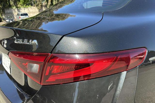 2017 Alfa Romeo Giulia RWD
