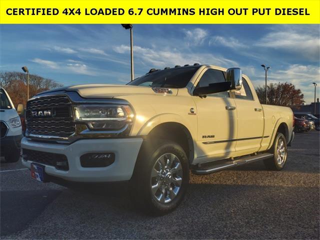 2022 RAM 3500 Limited Crew Cab 4x4 64 Box